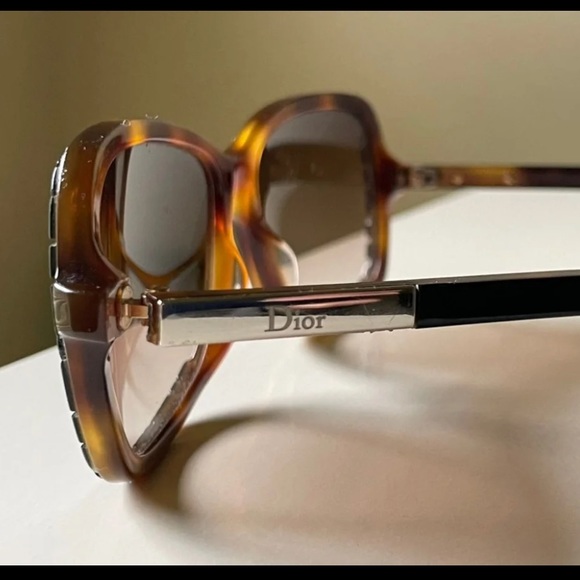 Christian Dior Vintage Sunglasses main image 5